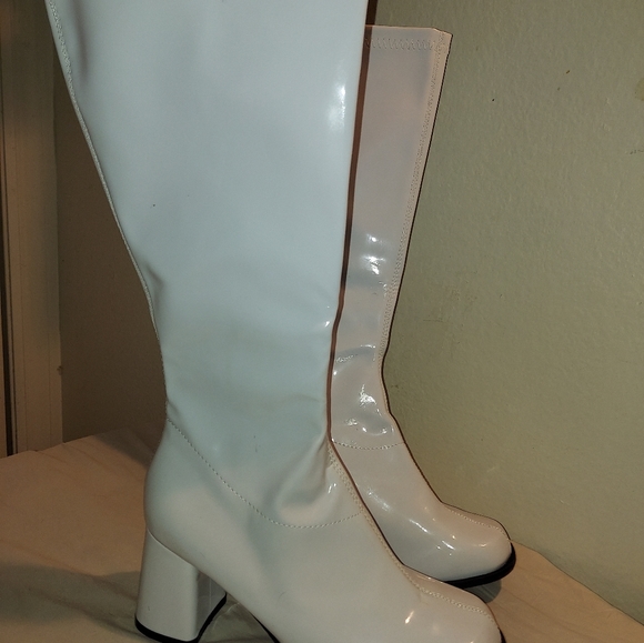 Ellie sexy go go boots color white size 10 😍 - Picture 3 of 15